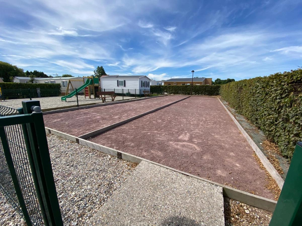 Camping Le Clos Savoye Biville-sur-Mer 外观 照片